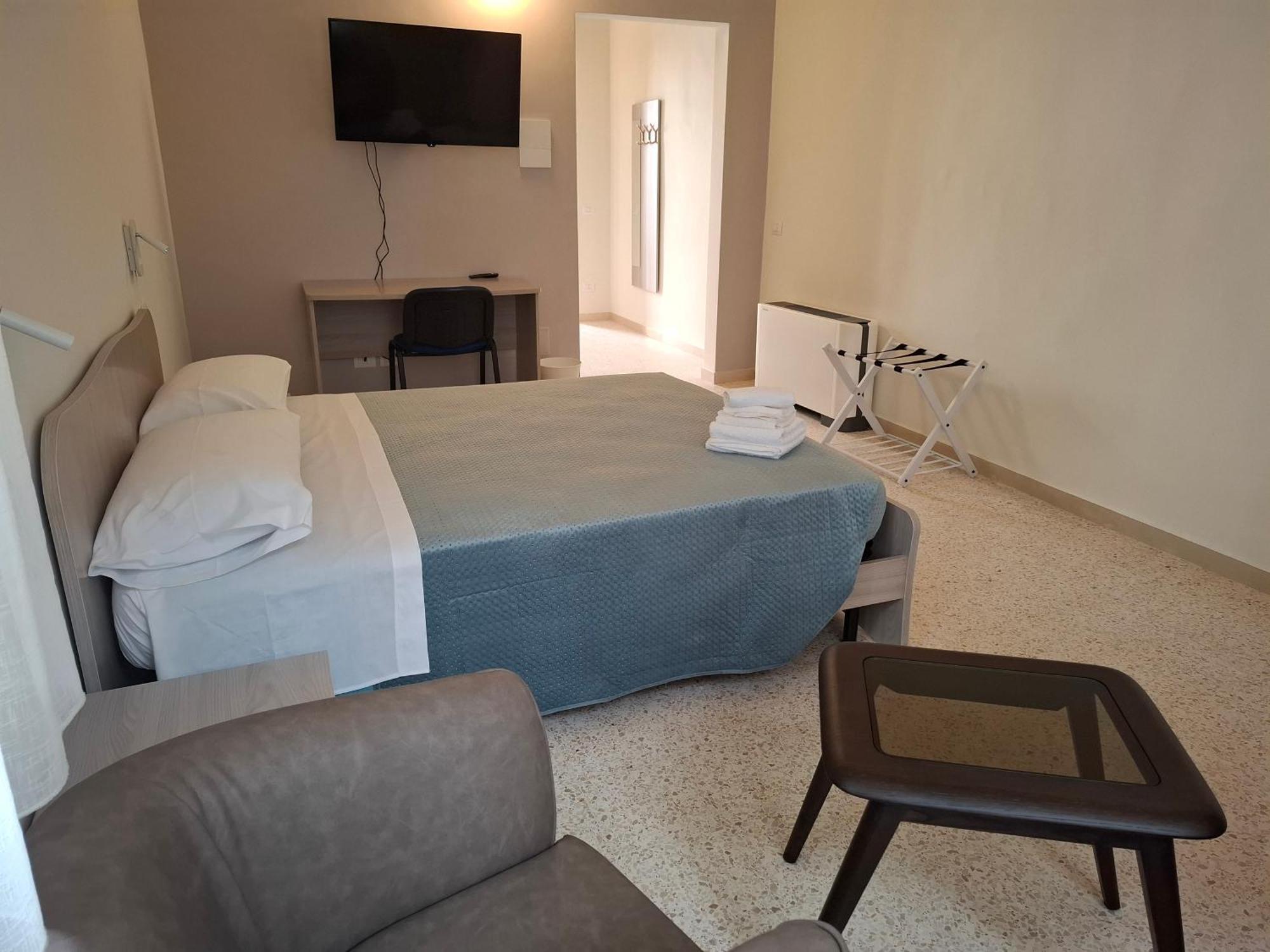 Lupi E Agnelli Bed and Breakfast Bari Exteriör bild